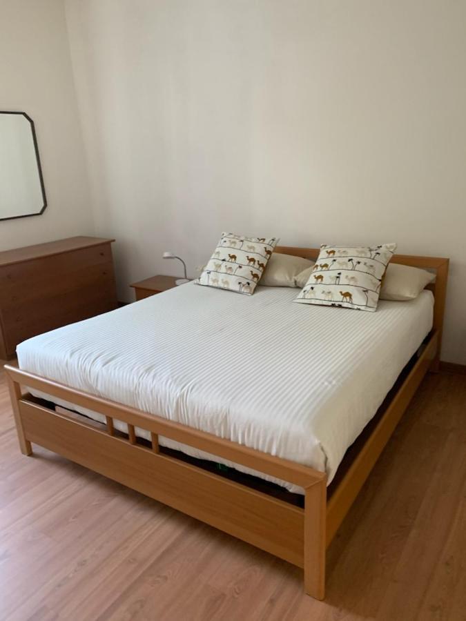 加尔达湖滨Casa Dante公寓 外观 照片